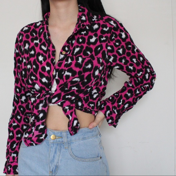 Pink leopard blouse - Picture 2 of 4